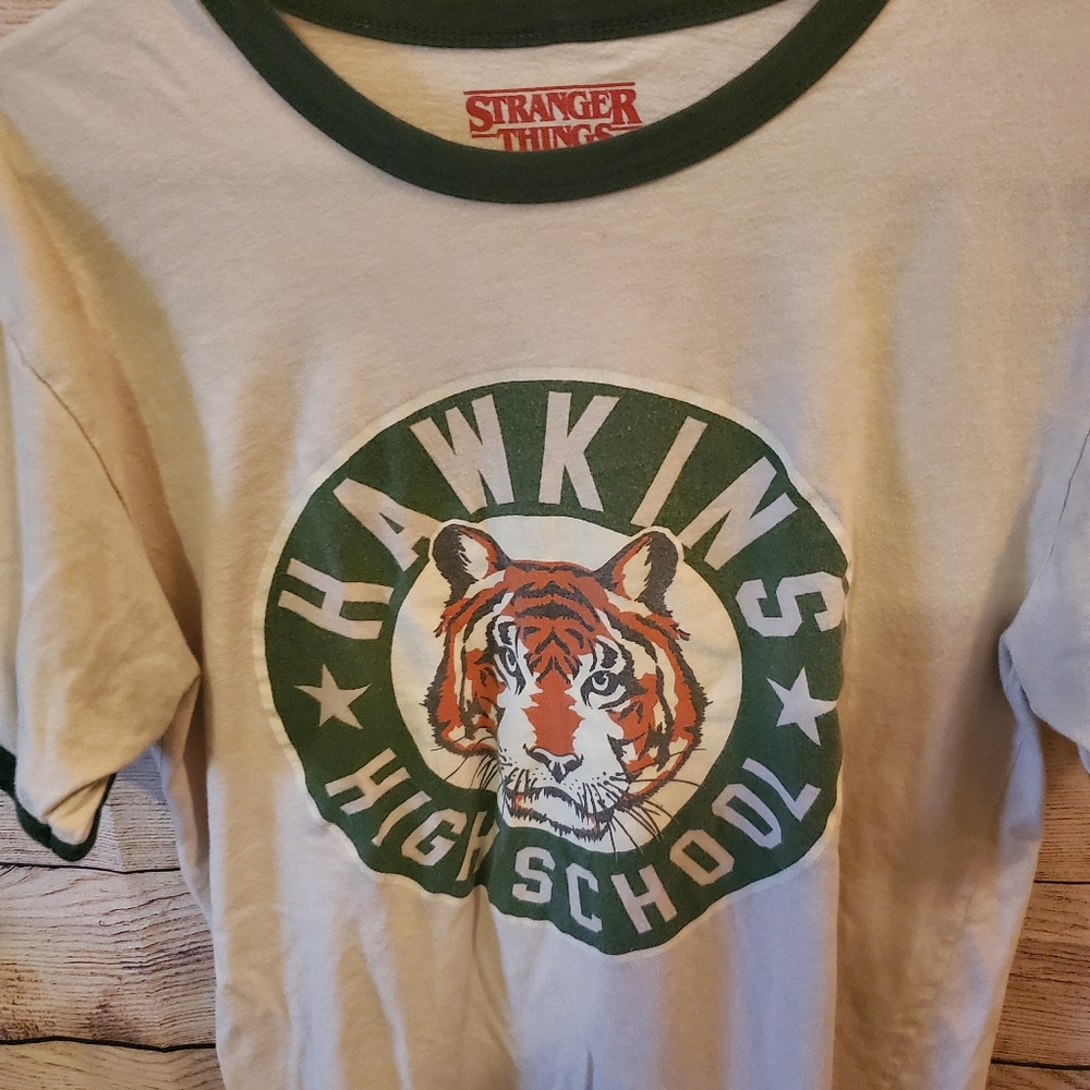 2 for 20! Stranger Thing Tee Shirt Medium - Picture 3 of 4